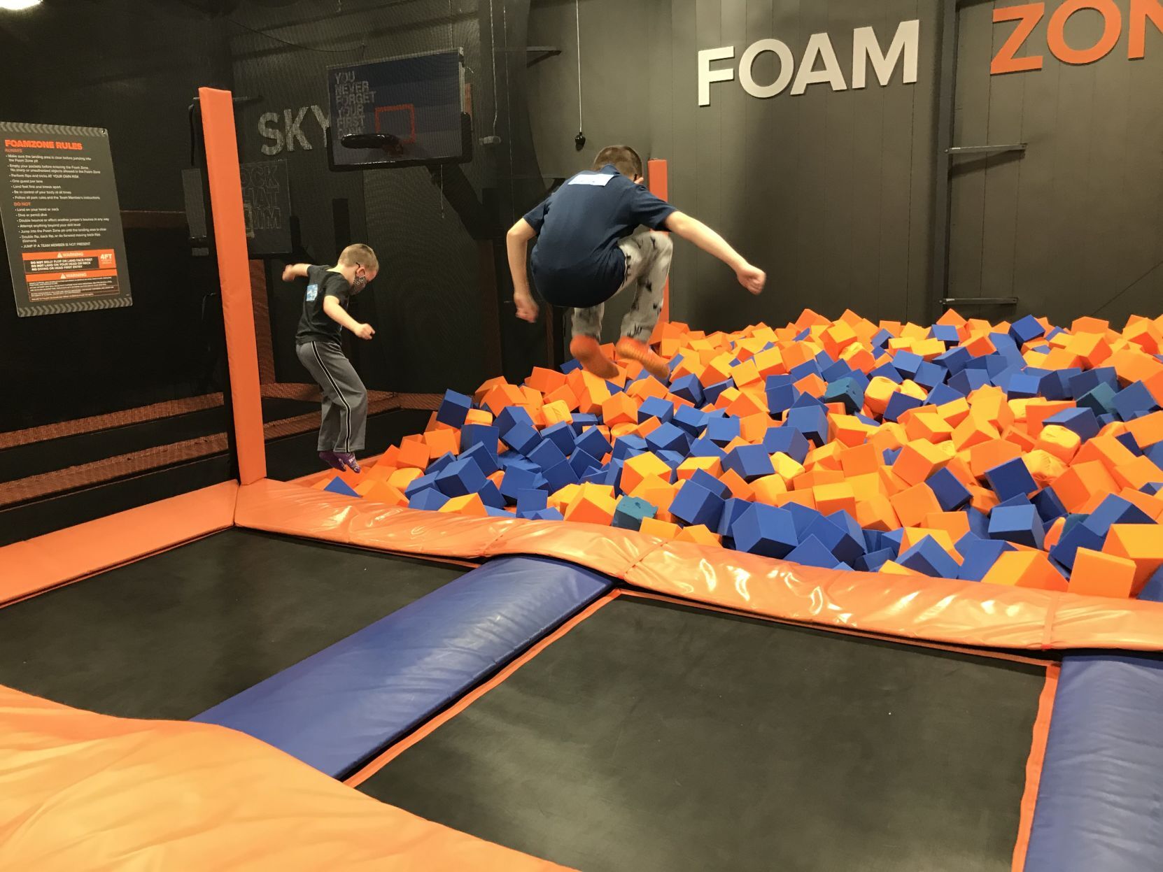Duo jumpers